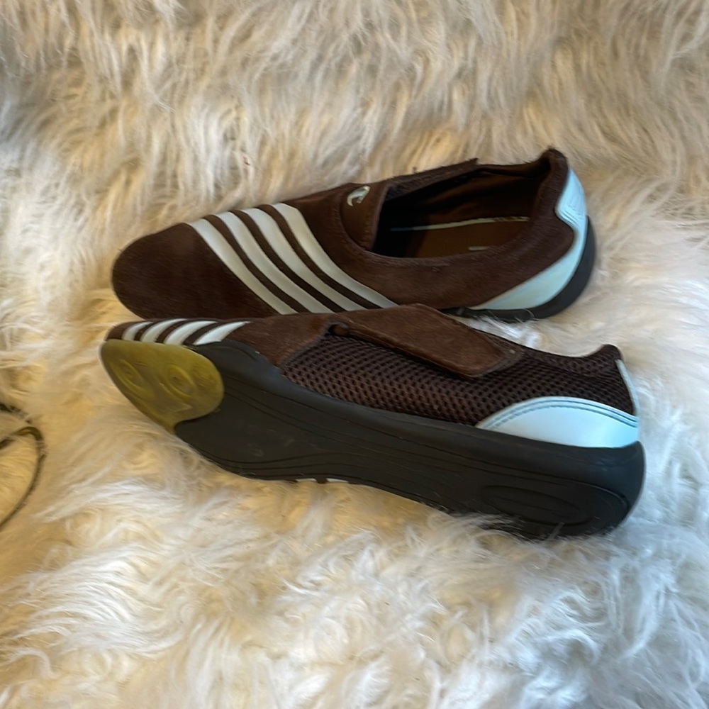 Champion Shoes - Picture 5 of 8